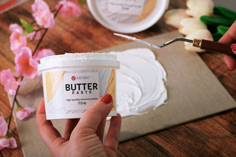 Придай дълбочина на творбите си с Artmie Butter паста.