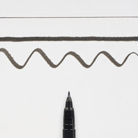 Čopičasto kaligrafsko pero SAKURA Pigma Brushpen Fine – črno
