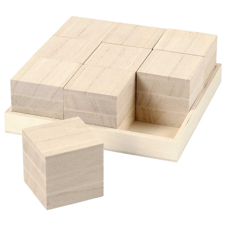 Lesene kocke v pladnju