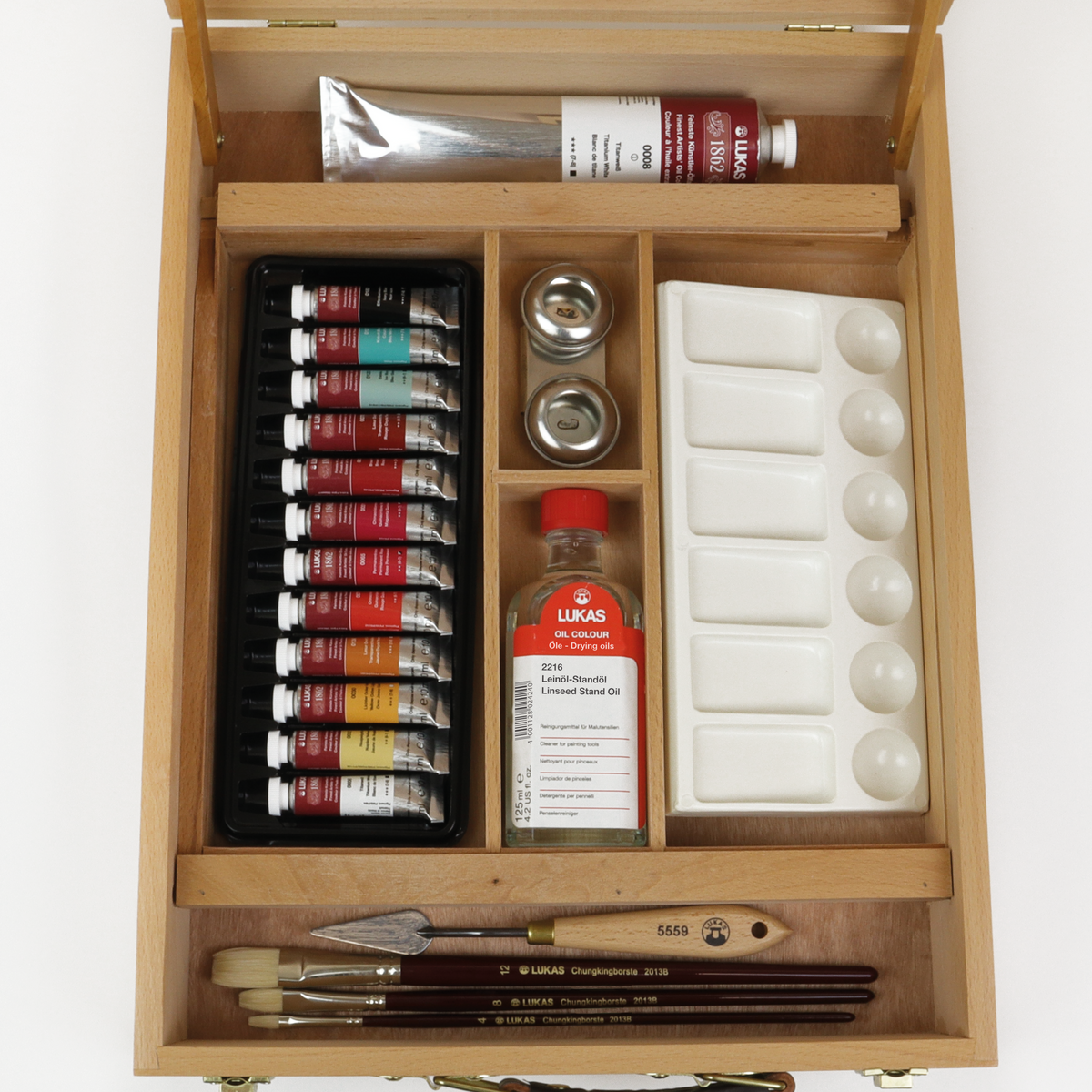 LUKAS 1862 set oljnih barv v lesenem kovčku 12 x 10 ml s priborom