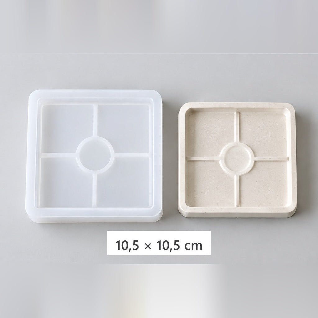 Prilagodljiv silikonski model za vlivanje pladnjev in podstavkov – kvadraten pladenj – 10,5 × 10,5 cm
