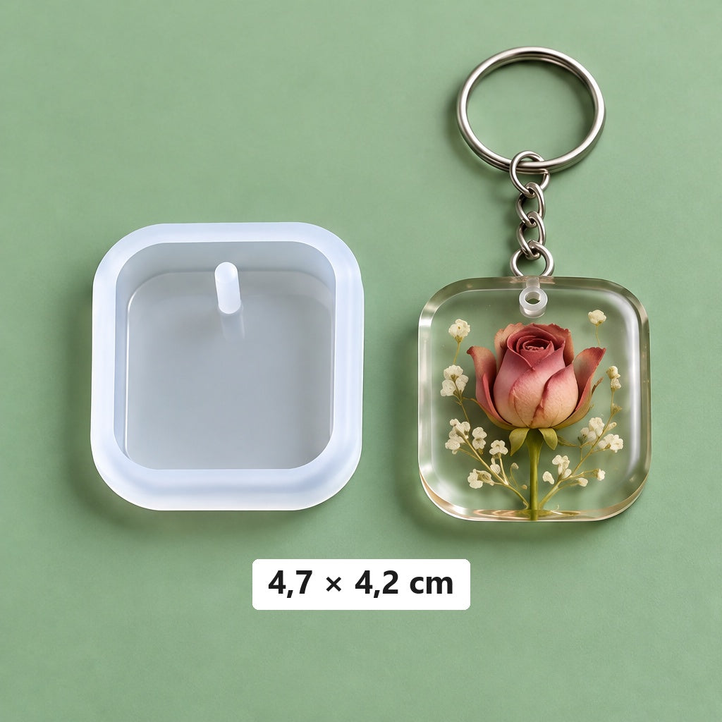 kvadratni model 4,7 × 4,2 cm + 3 obročki za ključe