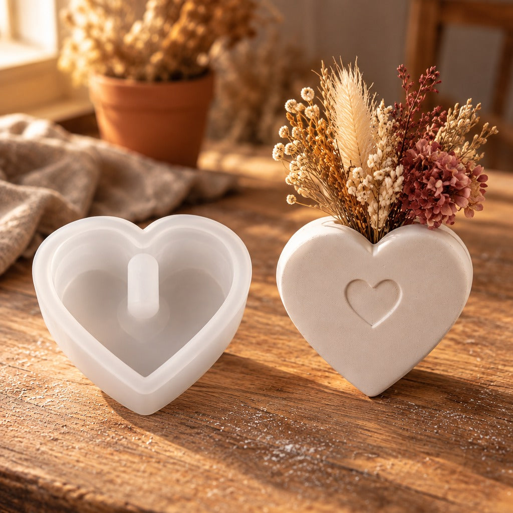 Silikonski model za vlivanje mini vazic za suho cvetje – srce – 6,6 × 6,1 cm