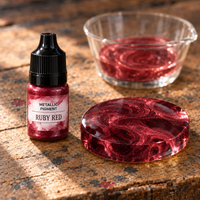 Tekoči kovinski pigment za smolo 5 ml – rubinasto rdeča (Ruby Red)